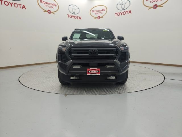 Used 2025 Toyota Tacoma SR5 image 4