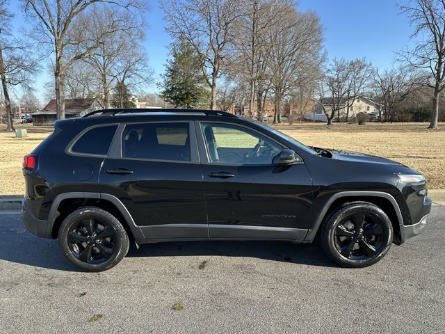 Used 2017 Jeep Cherokee High Altitude w/ Technology Group image 25