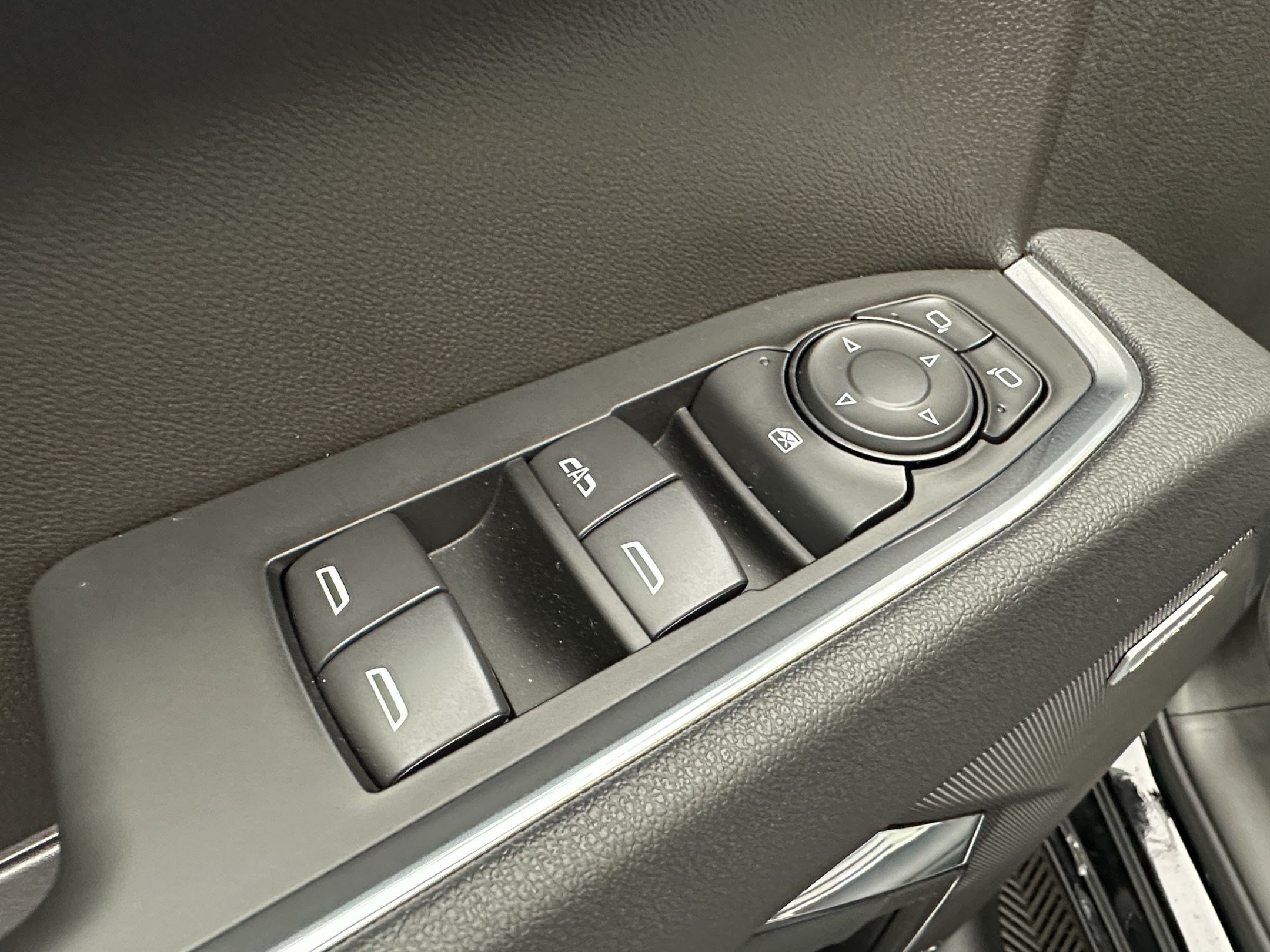 New 2026 Chevrolet Silverado 1500 LT Trail Boss w/ LT Trail Boss Premium Package AWD/4WD image 28