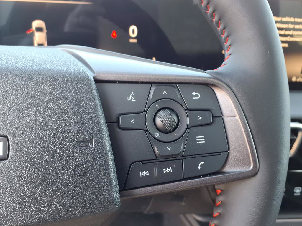 New 2026 Nissan Sentra SR w/ SR Premium Package FWD image 21