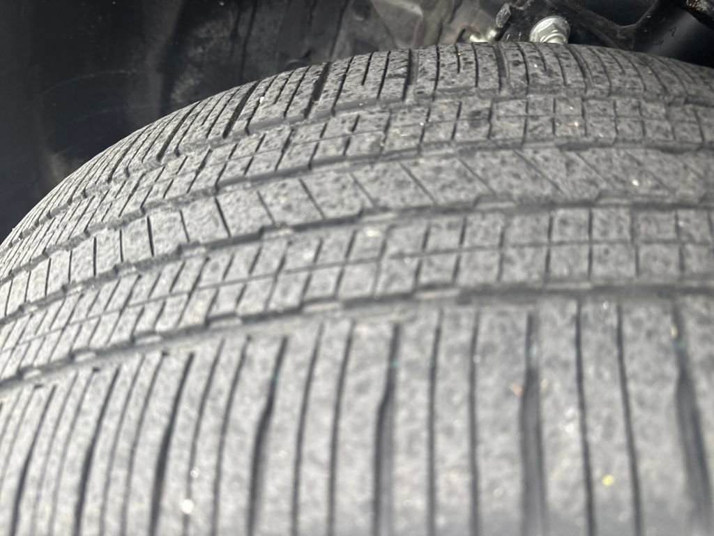 Certified 2025 Nissan Rogue SV w/ SV Premium Package image 30