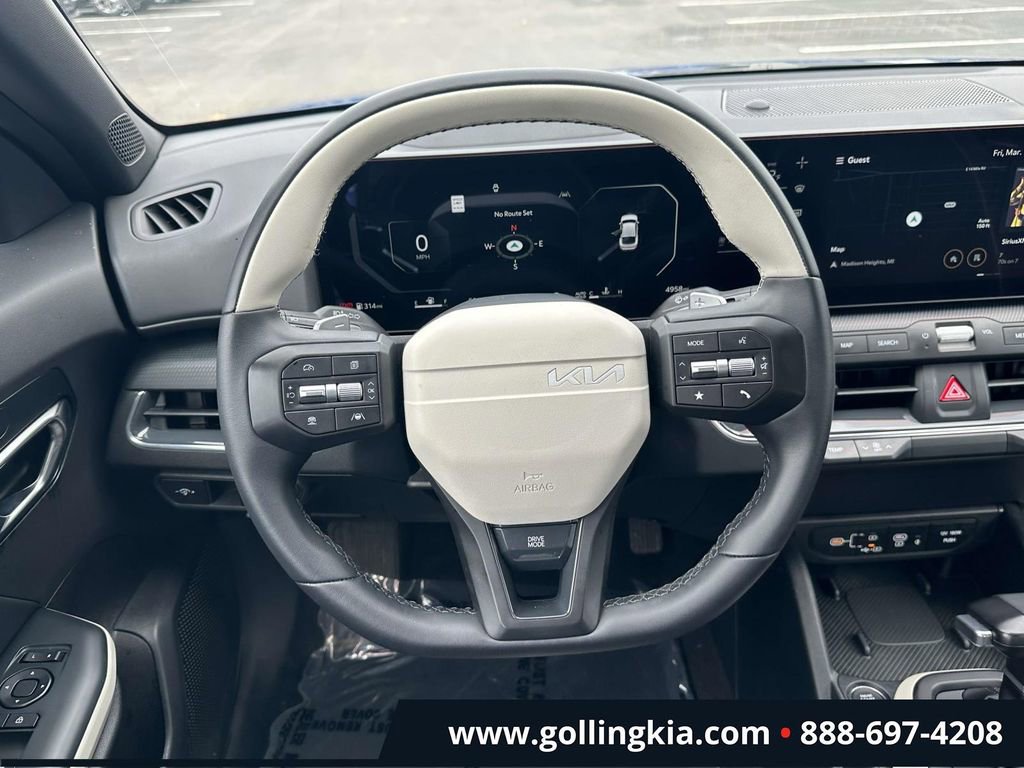 Certified 2025 Kia K4 GT-Line image 13