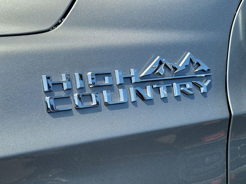 Used 2025 Chevrolet Tahoe High Country w/ Sun And Tow Package AWD/4WD image 33