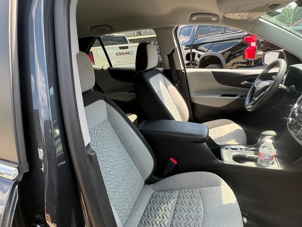 Used 2023 Chevrolet Equinox LT FWD image 16