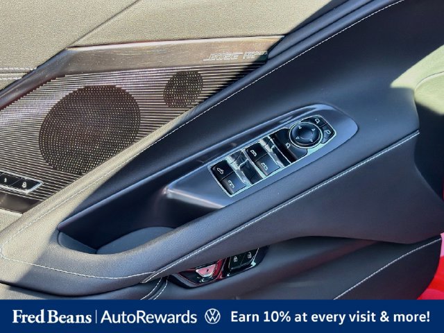 Used 2025 Chevrolet Corvette Stingray Preferred Conv w/ Stealth Interior Trim Package RWD image 24