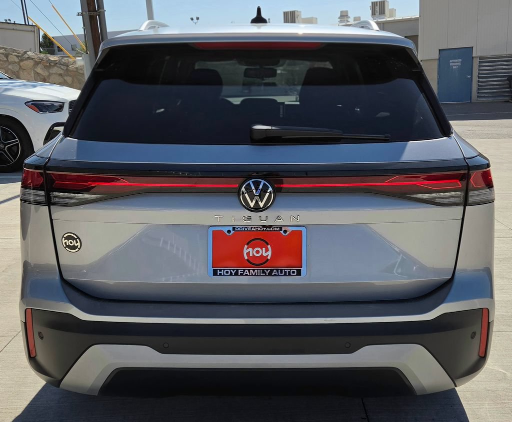 Certified 2026 Volkswagen Tiguan S FWD image 7