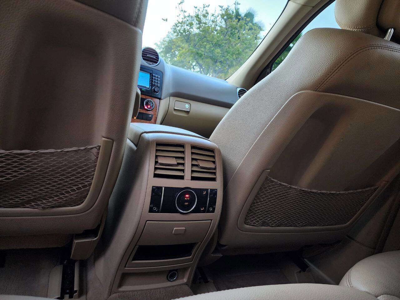 Used 2008 Mercedes-Benz ML 350 4MATIC image 40