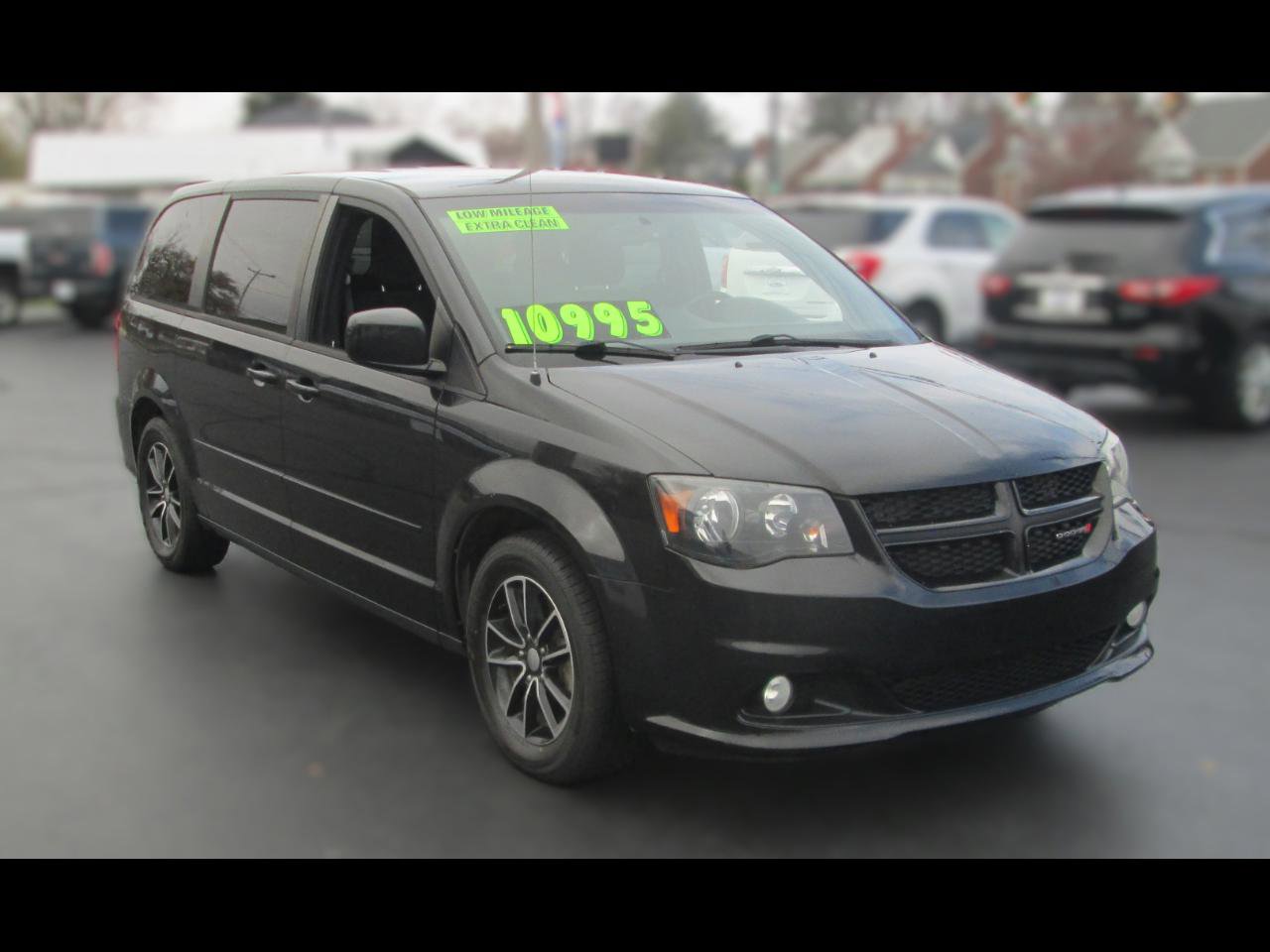 Used 2016 Dodge Grand Caravan SXT w/ UConnect Hands-Free Group image 1