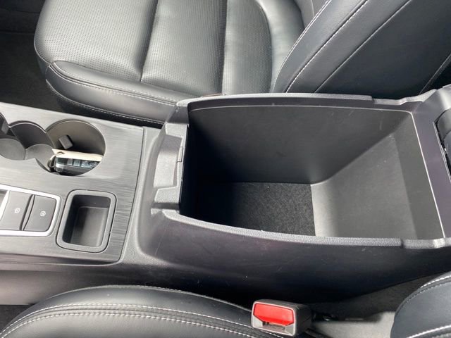 Used 2023 Ford Escape Platinum AWD/4WD image 14