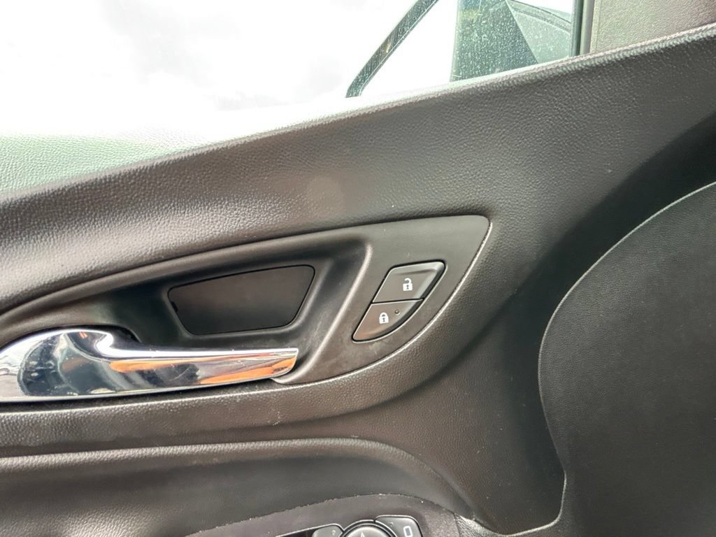 Used 2020 Chevrolet Equinox Premier AWD/4WD image 18