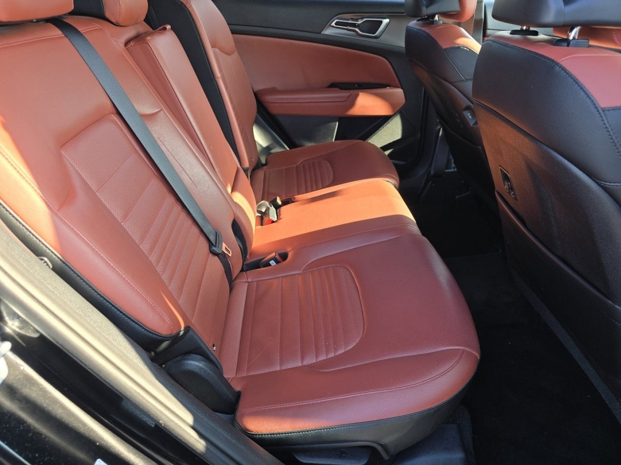 Used 2023 Kia Sportage SX image 20