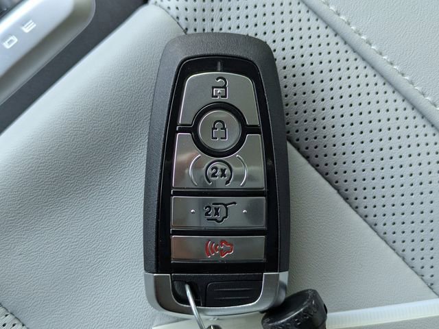 New 2025 Ford Expedition Platinum w/ Platinum Ultimate Package image 27