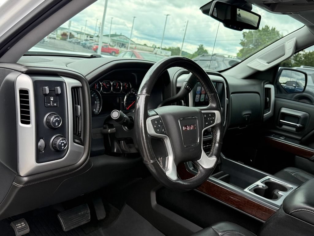 Used 2017 GMC Sierra 1500 SLT AWD/4WD image 4