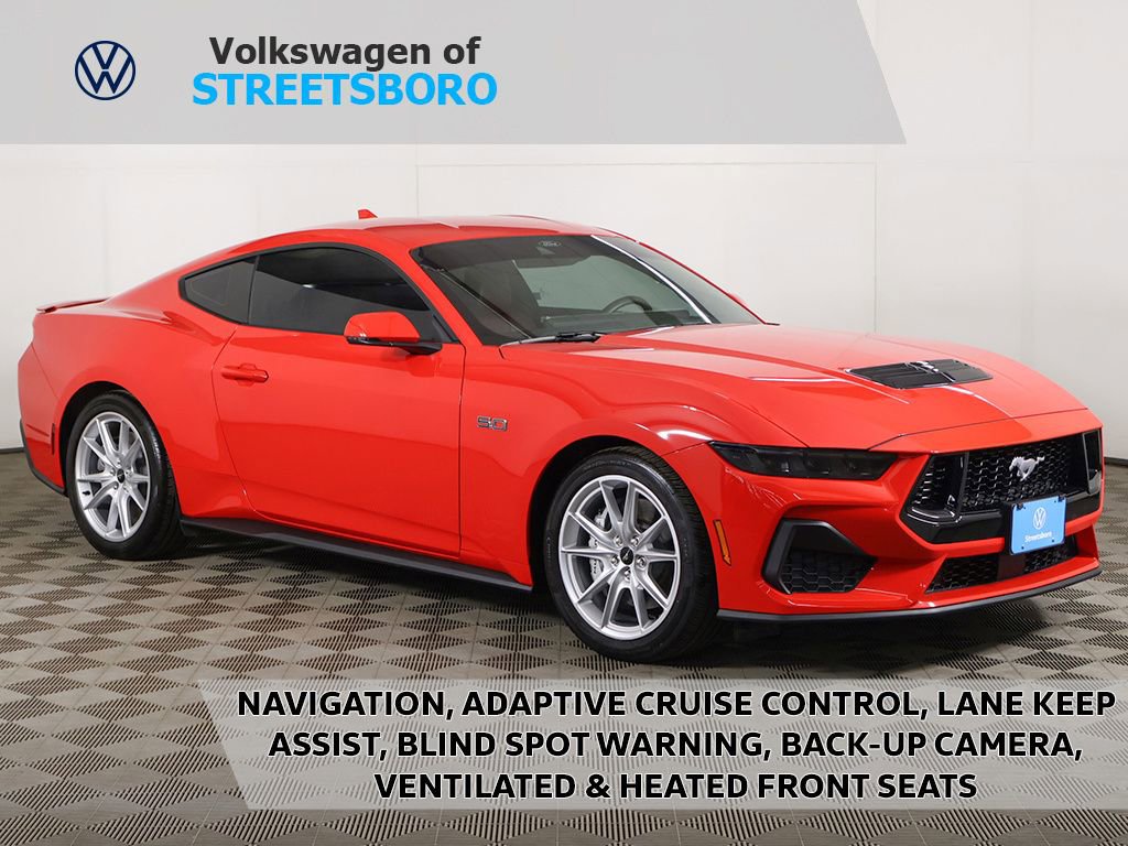 Used 2025 Ford Mustang GT Premium RWD image 1