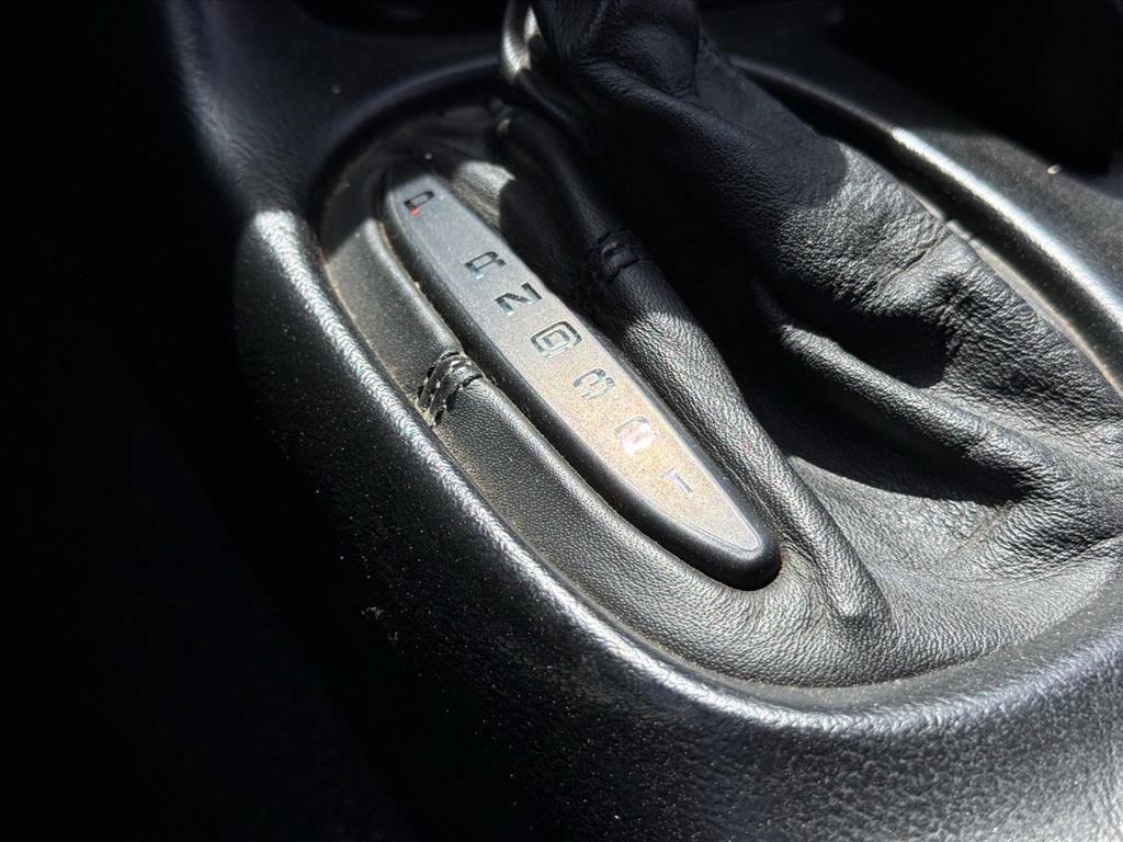 Used 2002 Chevrolet Corvette Convertible w/ Preferred Equipment Group2 image 28