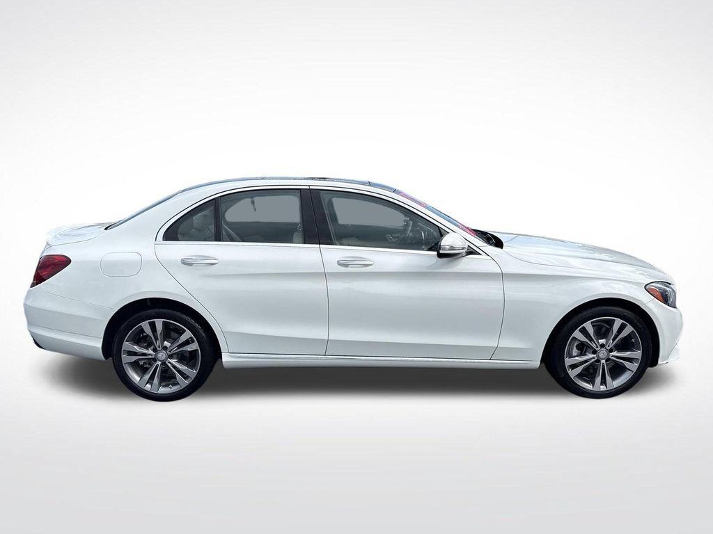 Used 2016 Mercedes-Benz C 300 4MATIC Sedan image 6