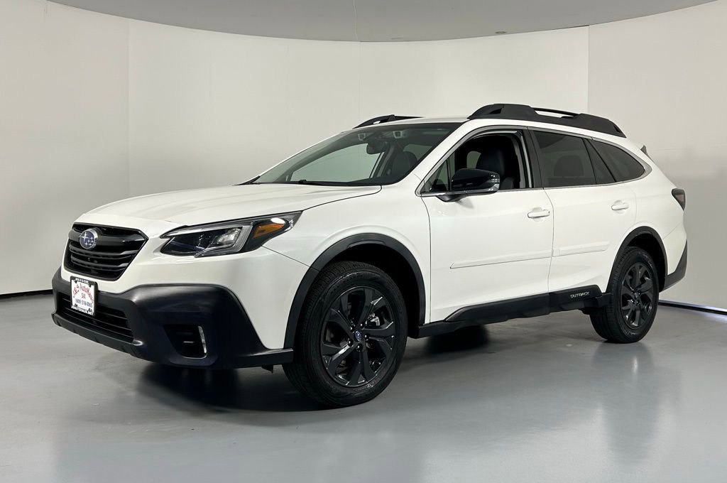 Used 2020 Subaru Outback Onyx Edition XT image 3
