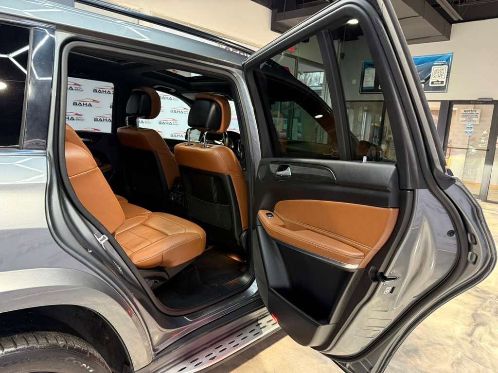 Used 2018 Mercedes-Benz GLS 550 4MATIC w/ Offroad Package image 40