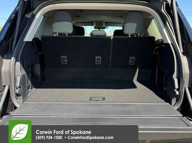 New 2026 Ford Expedition Active AWD/4WD image 16