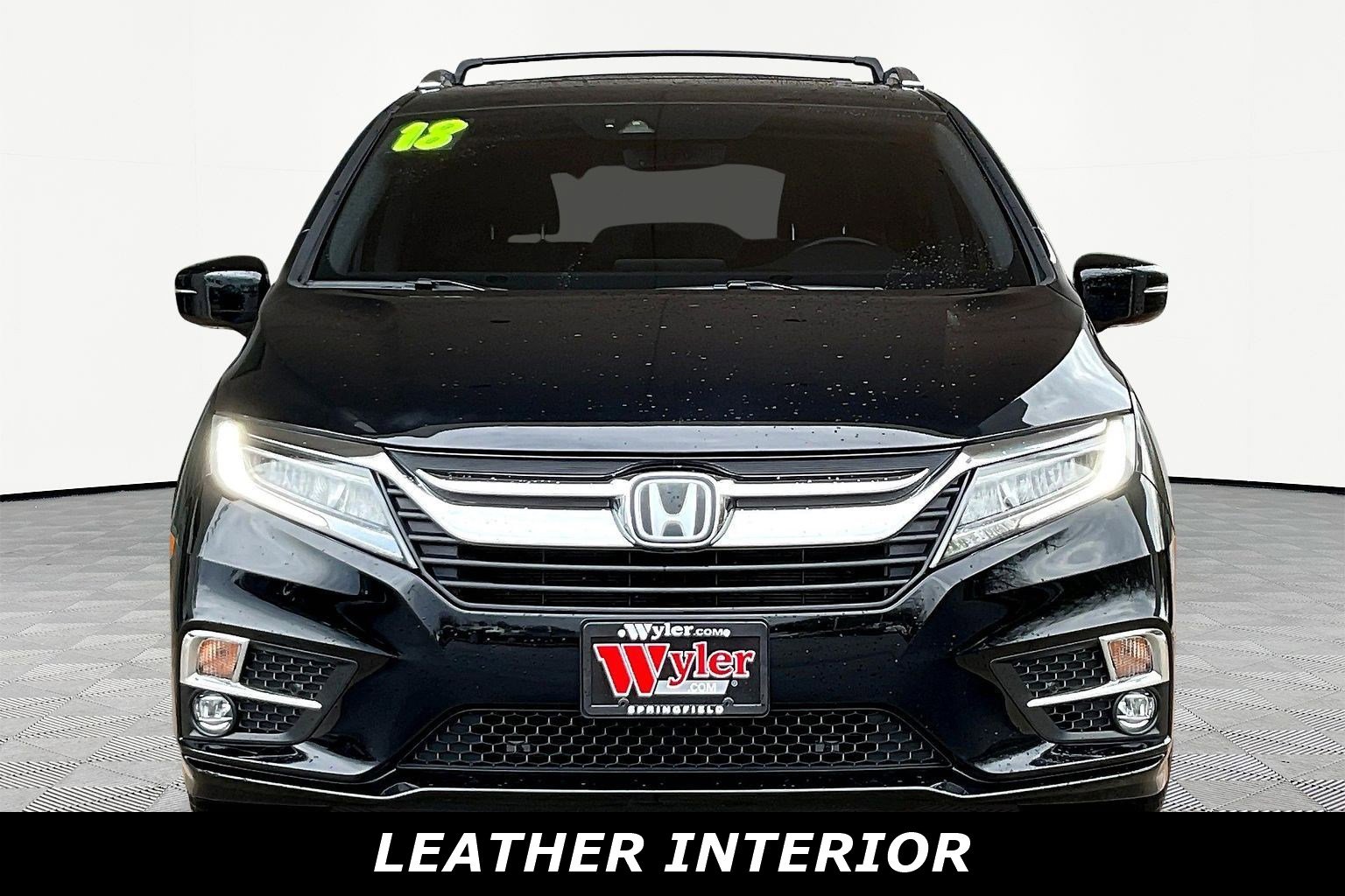 Used 2018 Honda Odyssey Elite image 2
