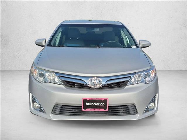 Used 2012 Toyota Camry XLE w/ Convenience Pkg FWD image 2