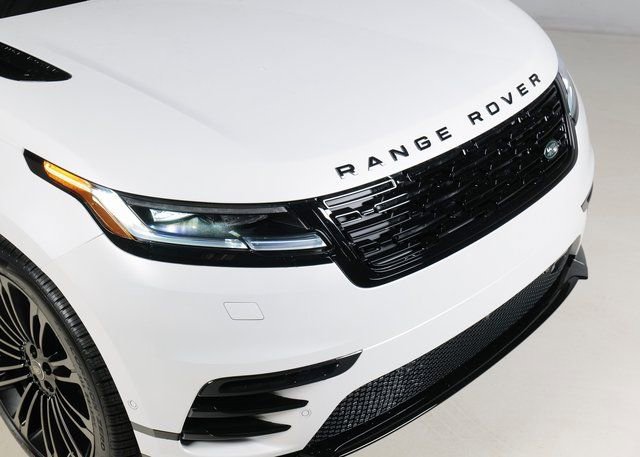 New 2026 Land Rover Range Rover Velar Dynamic SE AWD/4WD image 29