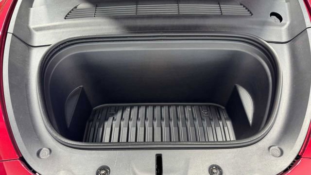 Used 2023 Tesla Model Y Long Range AWD/4WD image 31