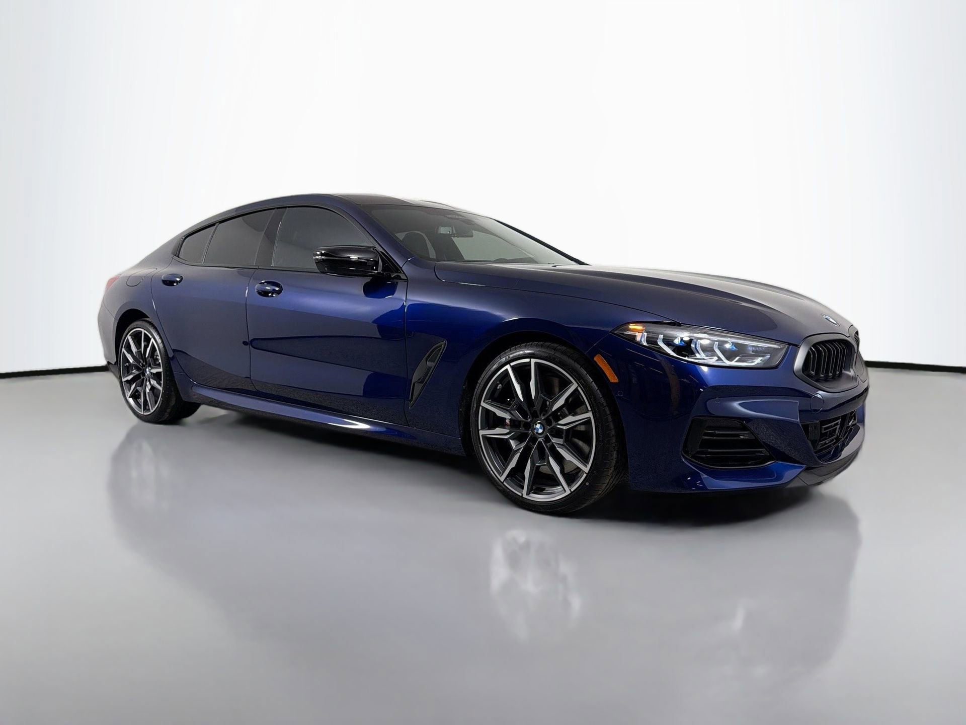 New 2026 BMW M850i xDrive image 3