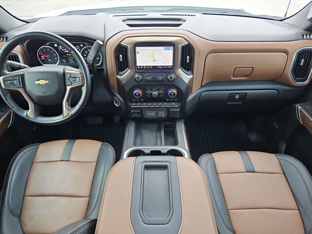 Used 2021 Chevrolet Silverado 1500 High Country w/ Technology Package AWD/4WD image 10