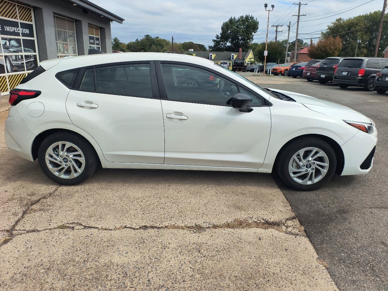 Used 2024 Subaru Impreza 2.0i AWD/4WD image 19