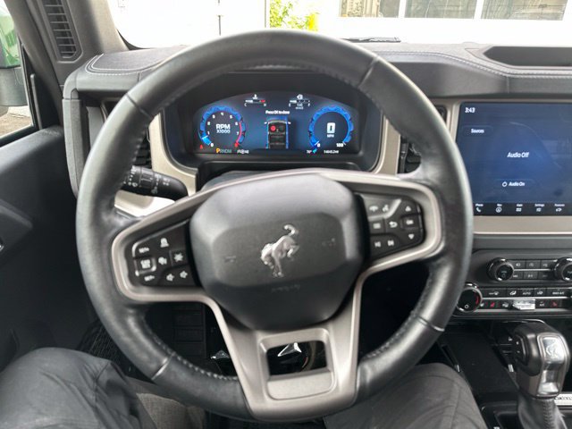 Used 2025 Ford Bronco Outer Banks AWD/4WD image 19