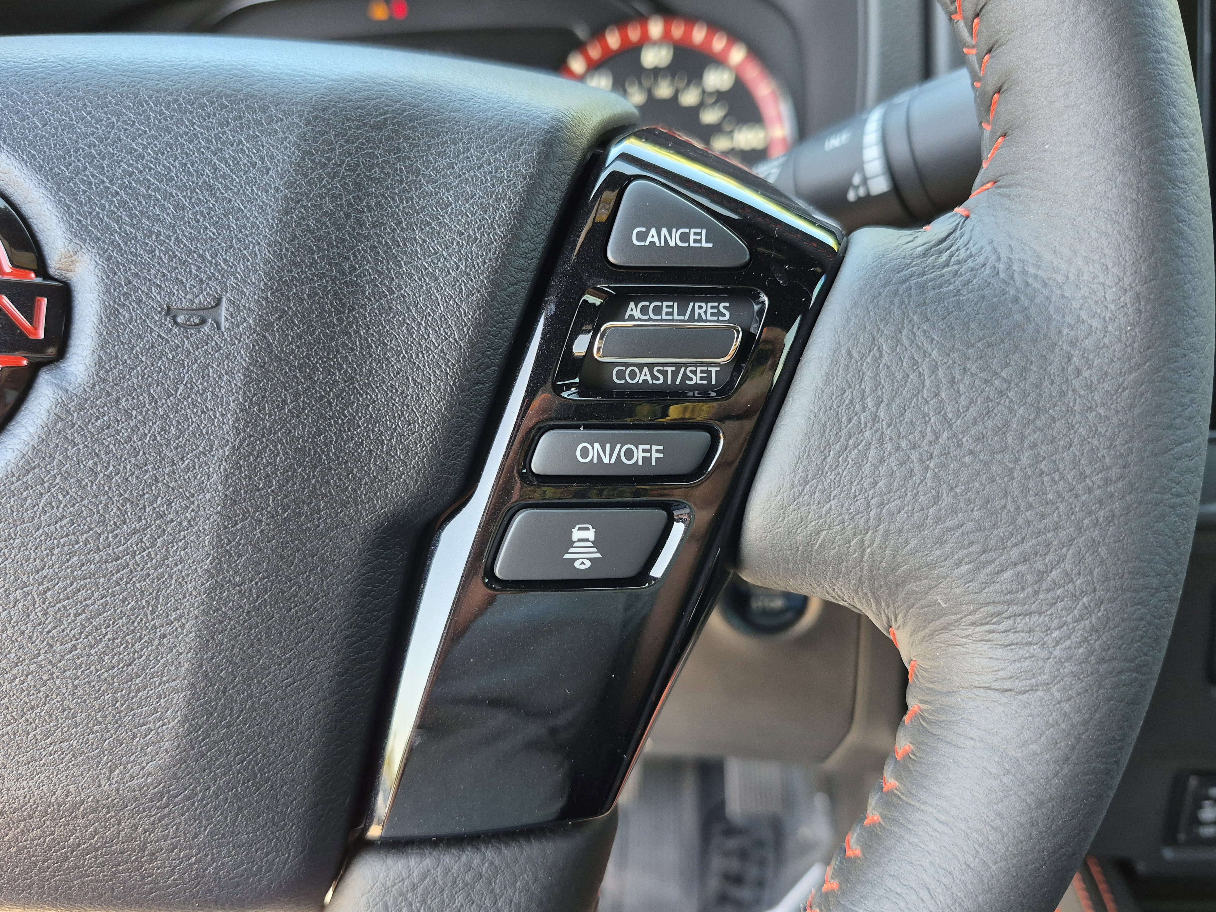 New 2026 Nissan Frontier Pro-X w/ Pro-X Convenience Package RWD image 32