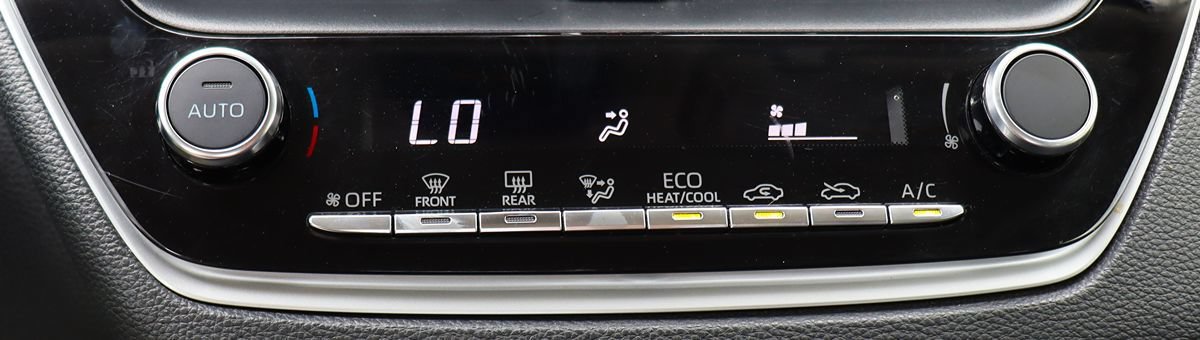 Used 2023 Toyota Corolla LE FWD image 44