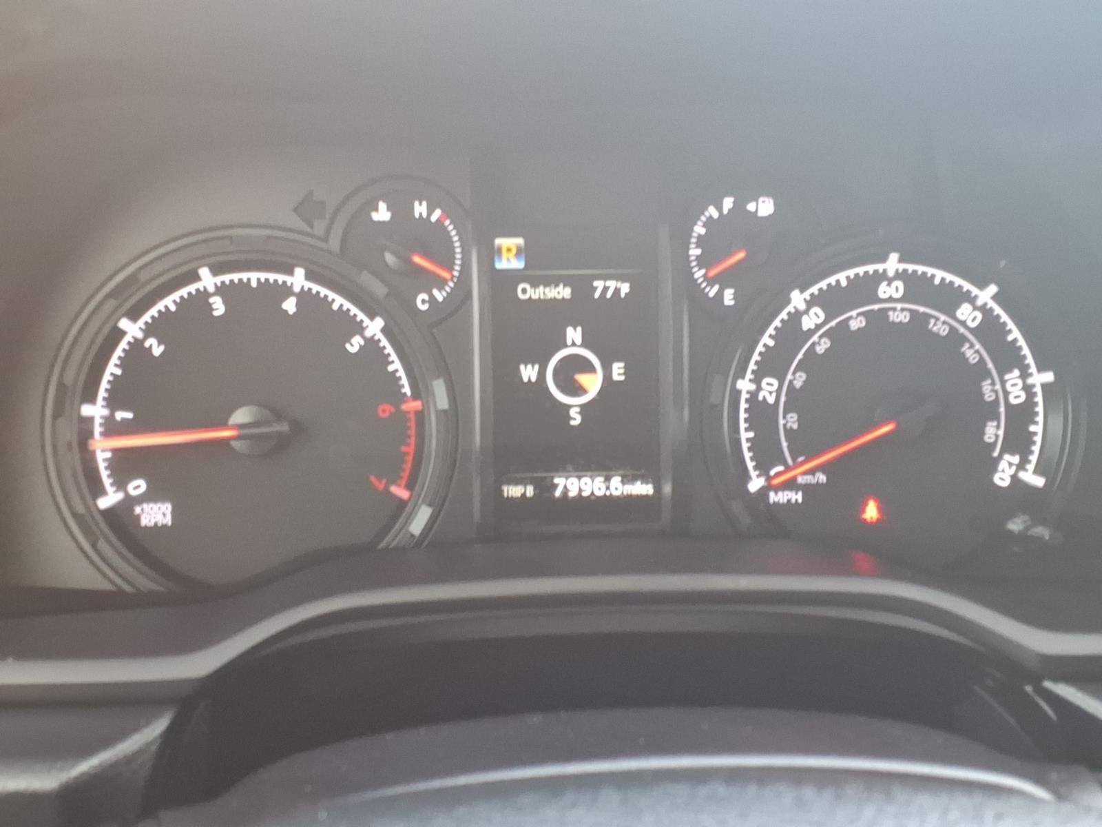 Used 2022 Toyota 4Runner SR5 Premium AWD/4WD image 30