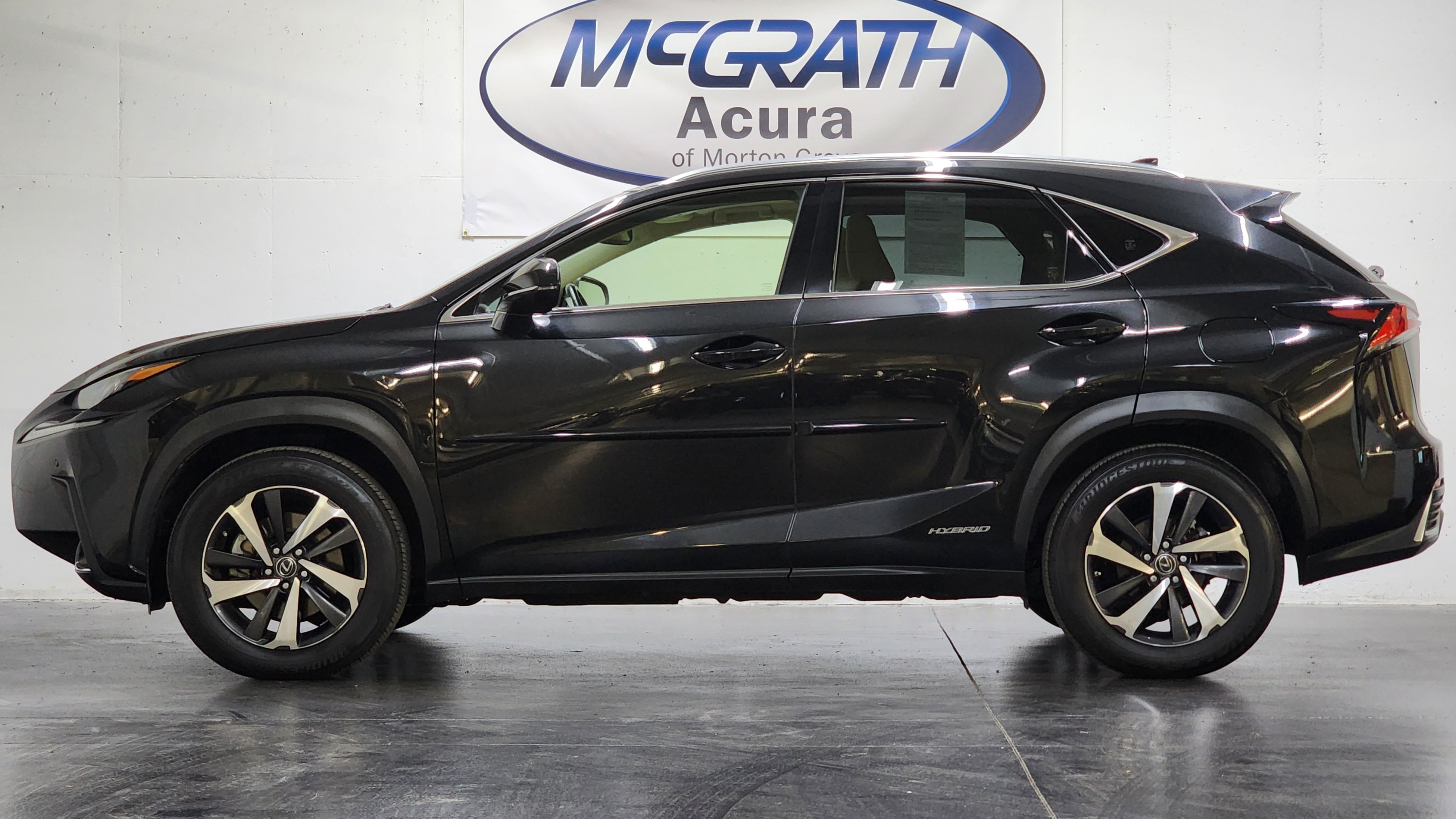Used 2019 Lexus NX 300h AWD w/ Premium Package image 11