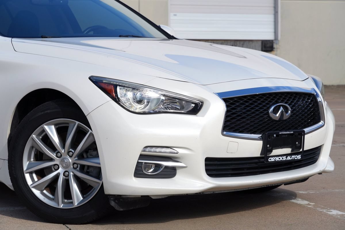 Used 2016 INFINITI Q50 Premium w/ 2.0T Premium Plus Package RWD image 18