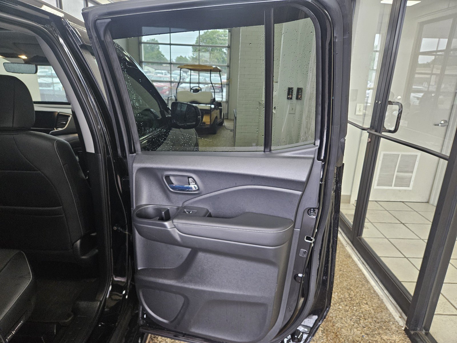 Used 2025 Honda Ridgeline RTL image 17
