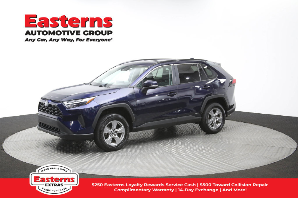 Used 2024 Toyota RAV4 XLE AWD/4WD image 56