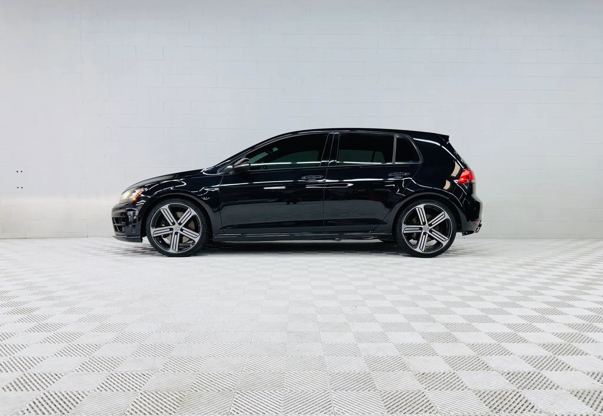 Used 2016 Volkswagen Golf R 4-Door