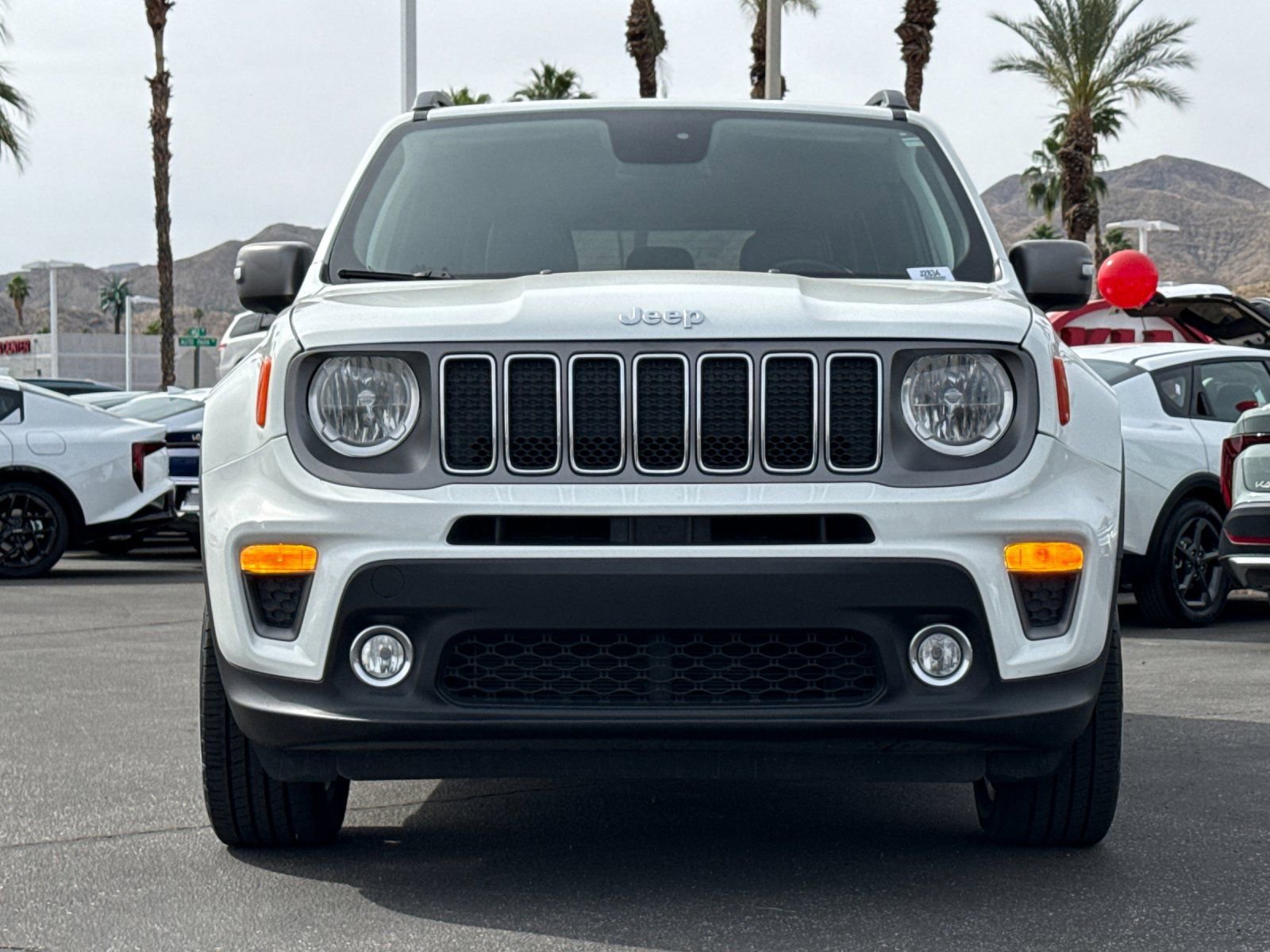 Used 2019 Jeep Renegade Limited w/ UConnect 8.4 Nav Group AWD/4WD image 8