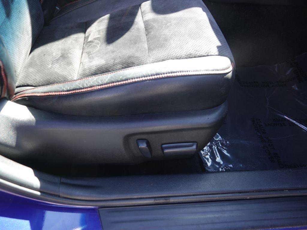 Used 2015 Toyota Camry XSE w/ Moonroof Package image 30