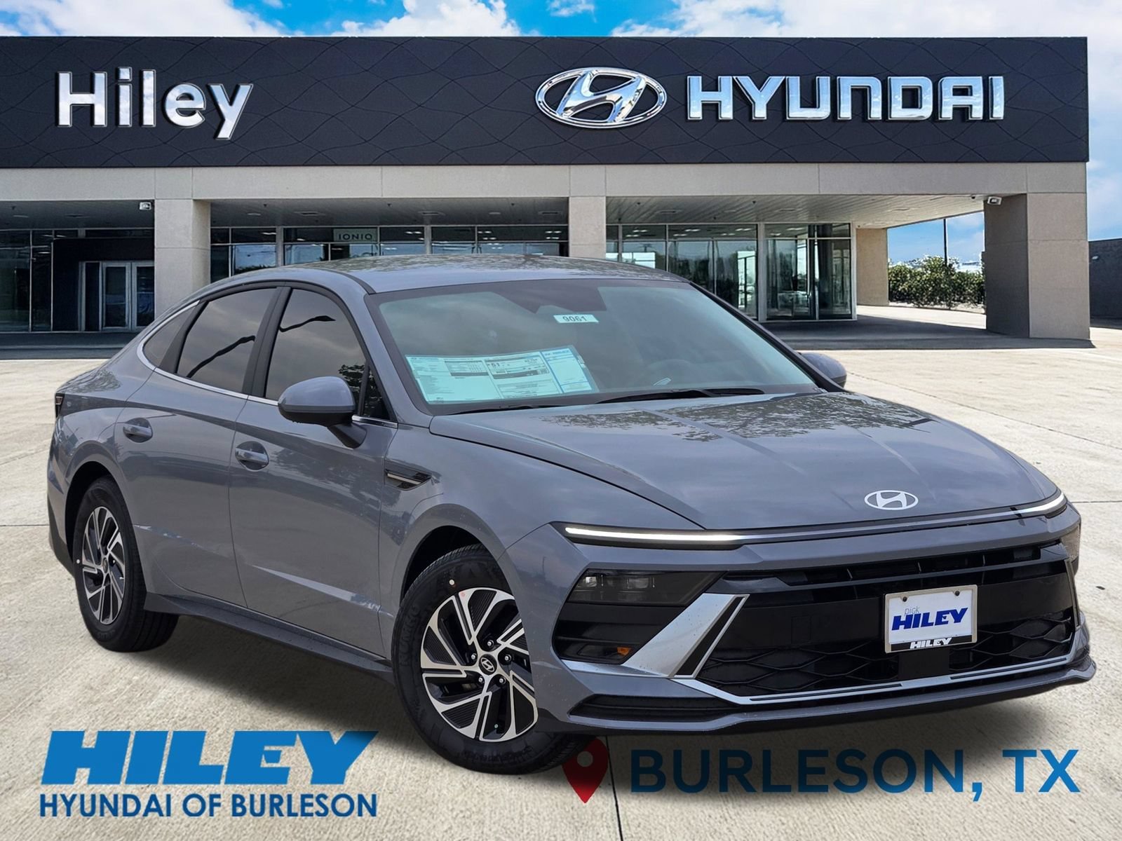 New 2026 Hyundai Sonata Blue FWD image 2