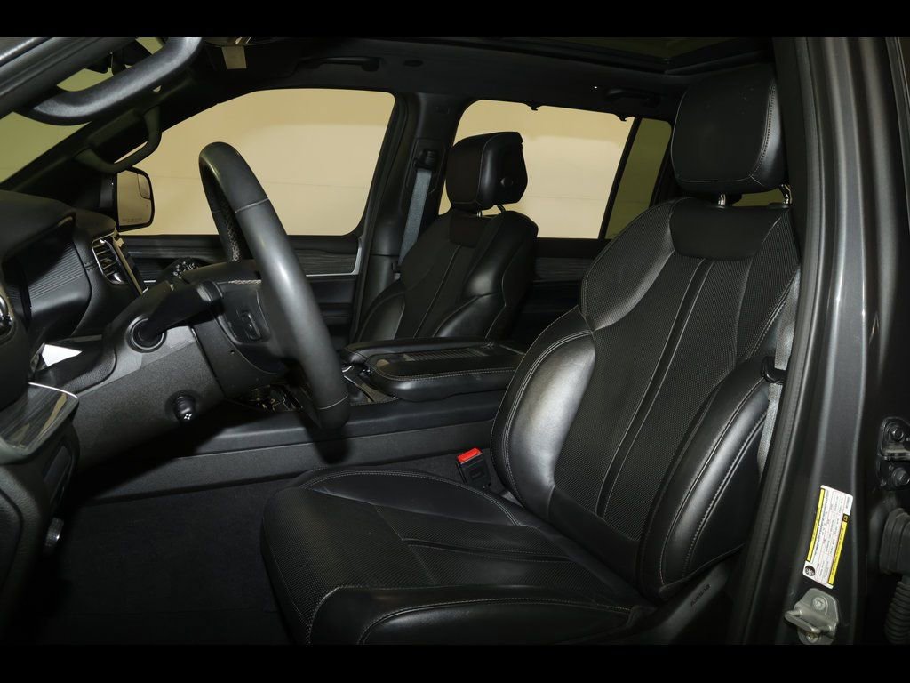 Used 2022 Jeep Wagoneer Series II w/ Premium Group I image 19