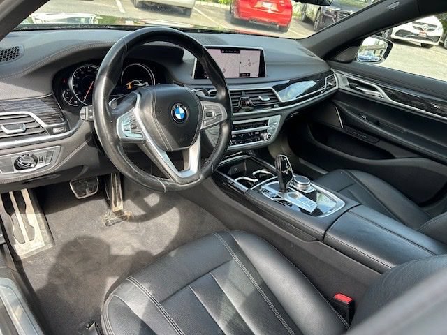 Used 2019 BMW 740i xDrive w/ M Sport Package AWD/4WD image 15