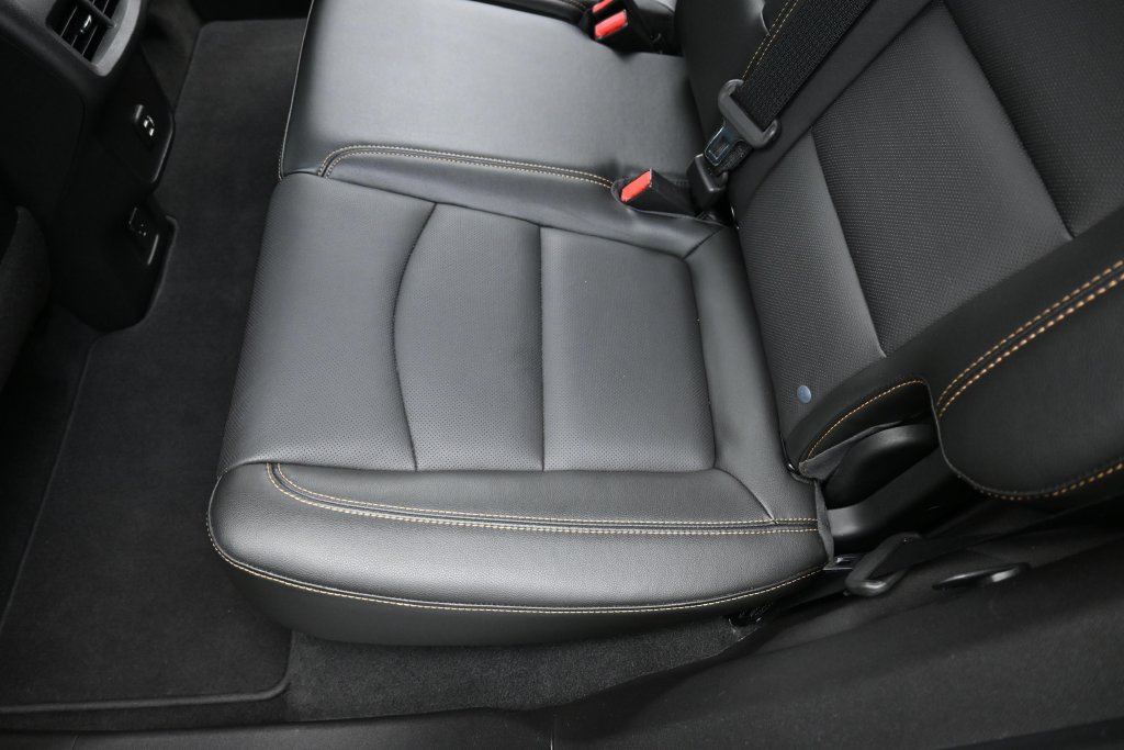 Used 2020 GMC Terrain SLT FWD image 25