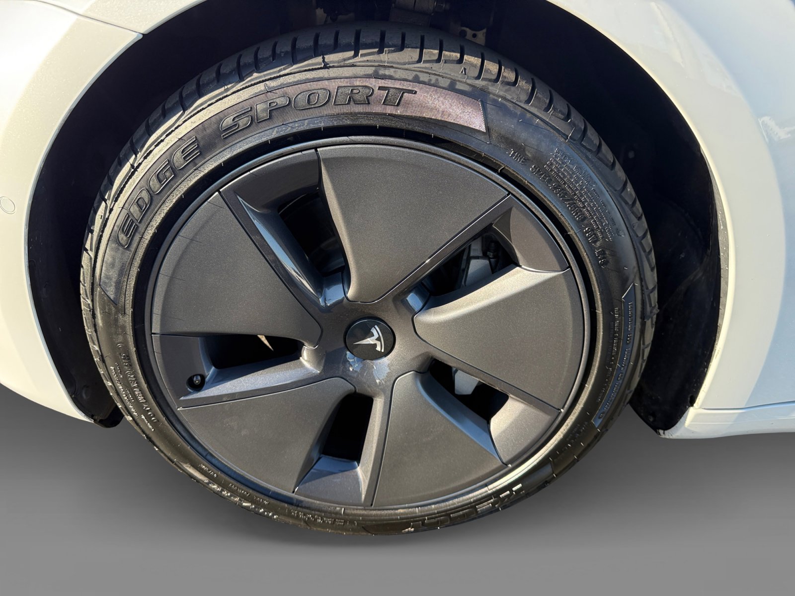 Used 2022 Tesla Model 3 Long Range image 9