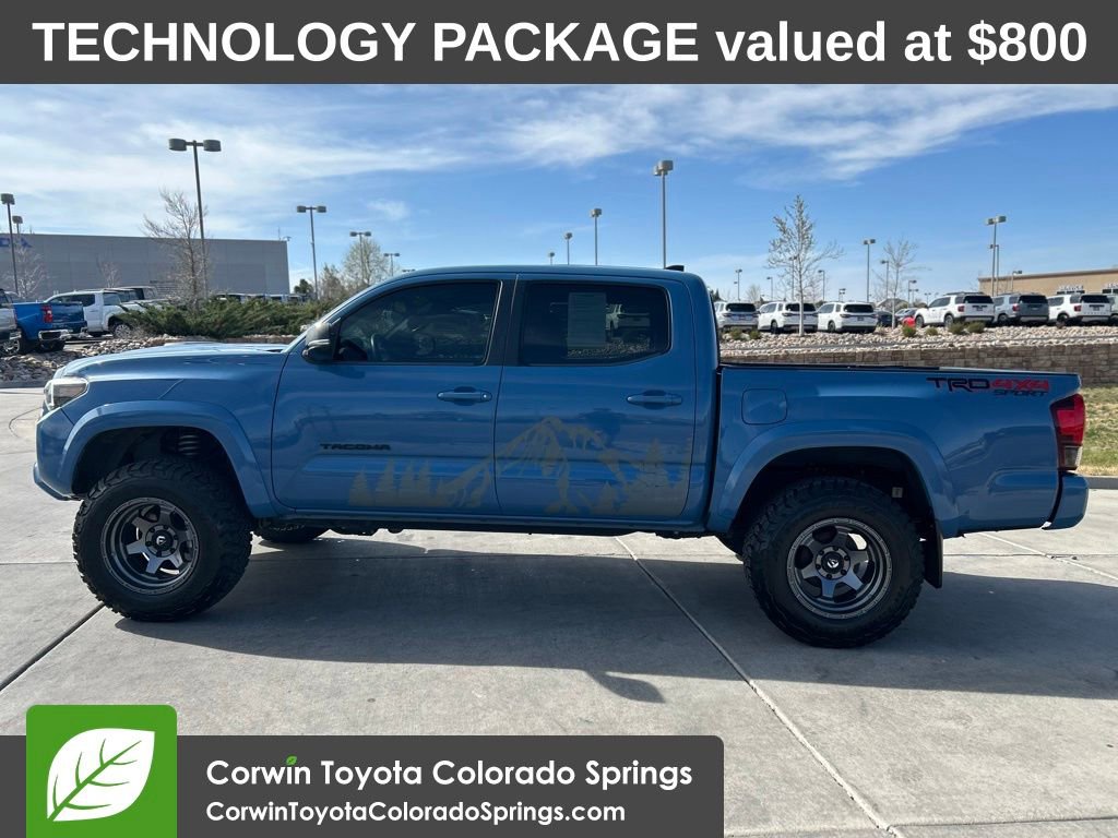 Used 2019 Toyota Tacoma TRD Sport w/ Technology Package image 5