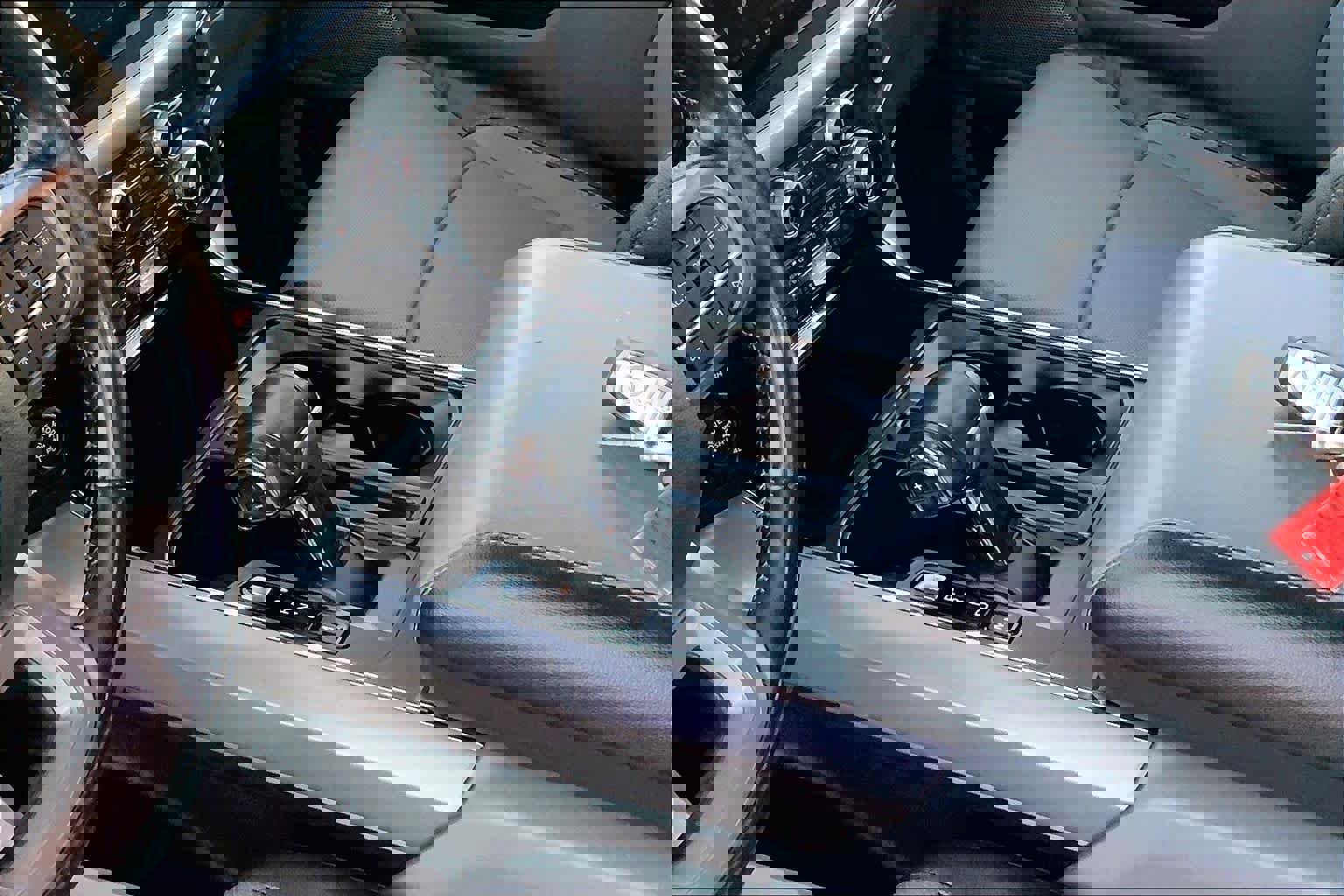 Used 2021 Ford F150 Lariat image 15