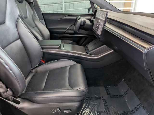 Used 2022 Tesla Model X Plaid image 20