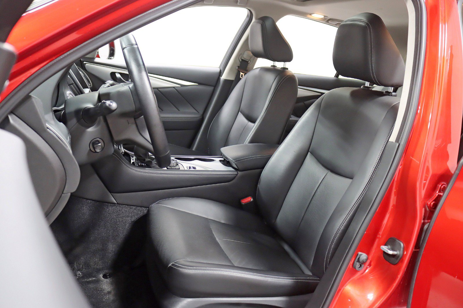 Used 2024 INFINITI Q50 Luxe AWD/4WD image 23